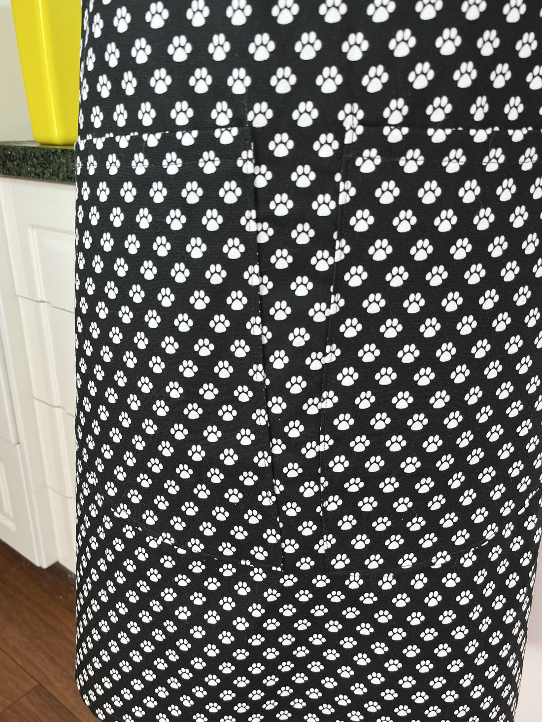 Get Your Paws on this Pet-Lovers' Apron