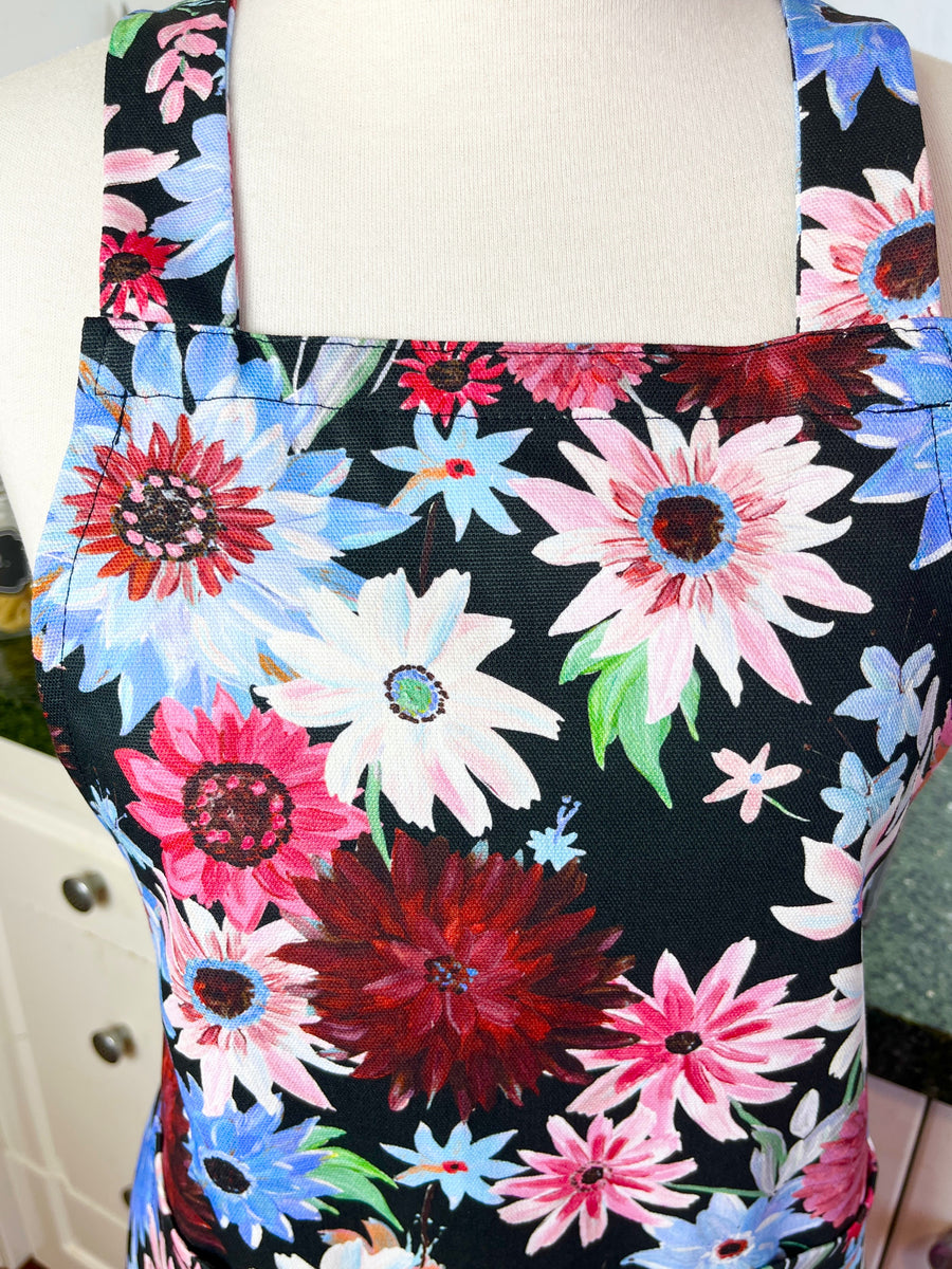 Gorgeous Floral Print Apron which is Ideal for a Teenager or Petite Adult