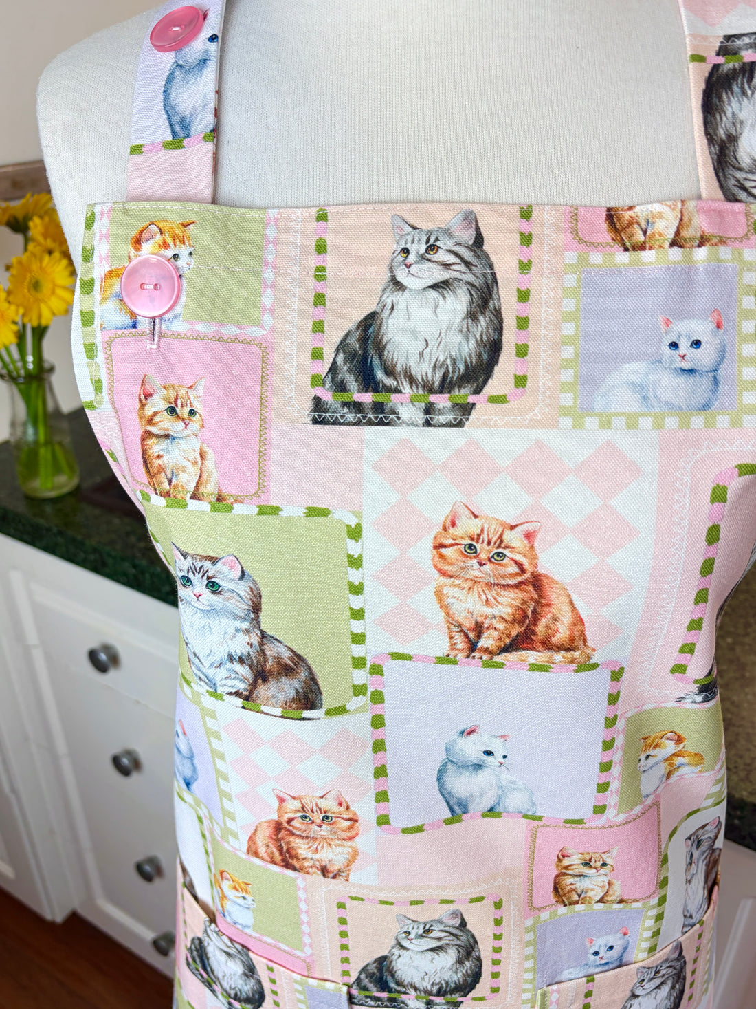Retro Cats Cover This Beautiful Adult Sized Apron