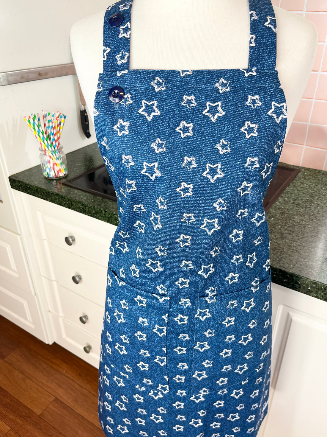 Starry, Starry Apron - Perfect for the Messiest Baker, Cook or BBQ-Master
