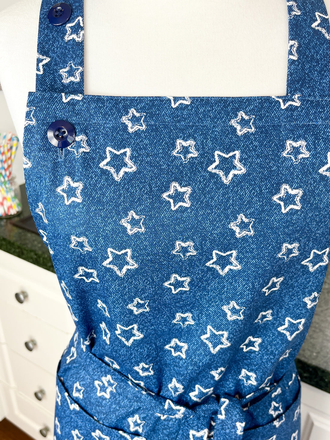 Starry, Starry Apron - Perfect for the Messiest Baker, Cook or BBQ-Master