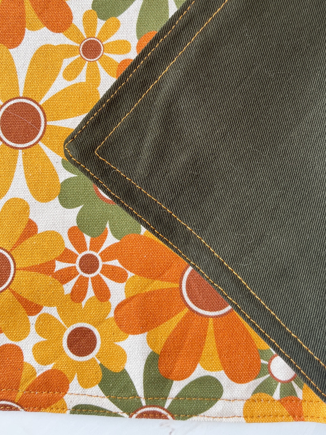 This Retro Floral Placemat Set is Perfect for the Grooviest Foodie