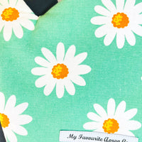 White and Green Daisy, Set of Two Oven Mitts